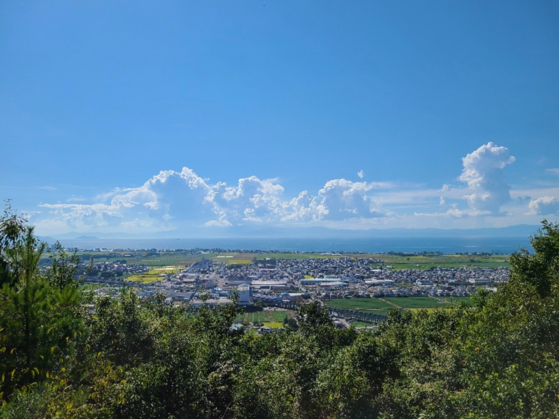 万葉集の詩にも詠まれる日撫山